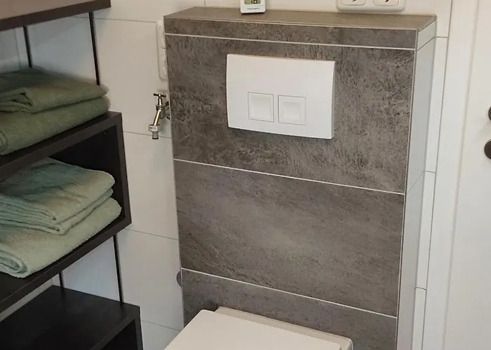 At The Mill Pond Windeck